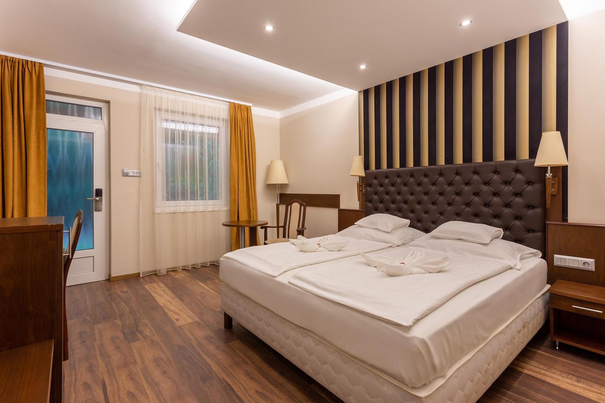 Szonyi Garden Hotel Pest Budapeşte Dış mekan fotoğraf