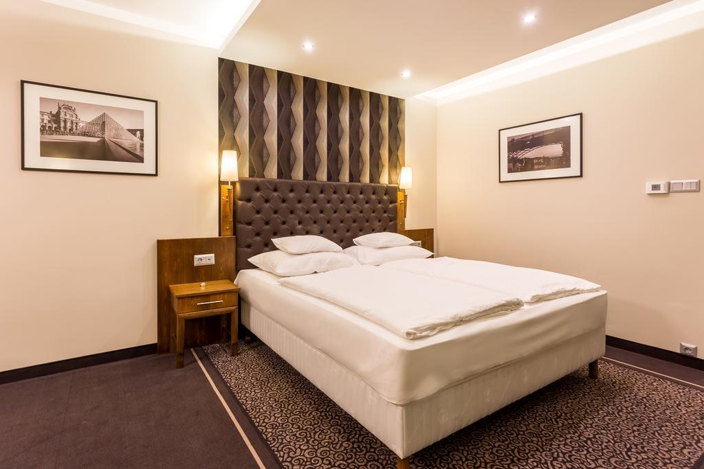 Szonyi Garden Hotel Pest Budapeşte Dış mekan fotoğraf