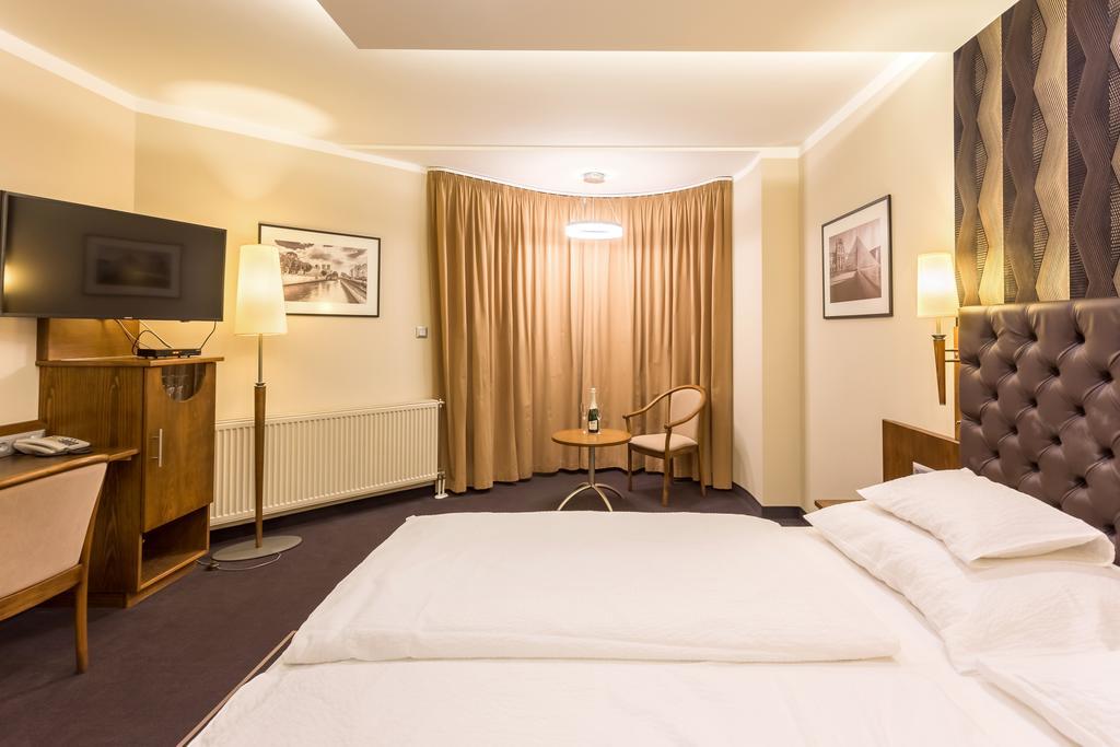 Szonyi Garden Hotel Pest Budapeşte Dış mekan fotoğraf